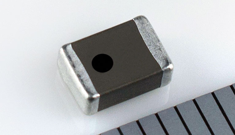 SMD対応小型全固体電池